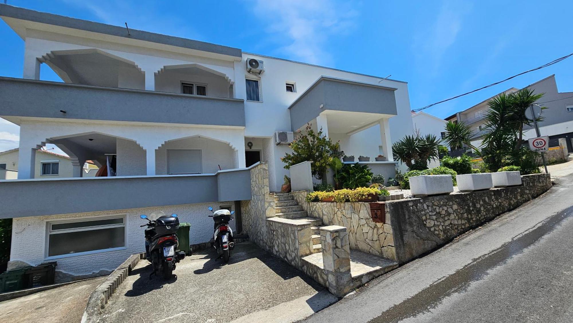 Apartmani Grgic Trogir Exterior photo